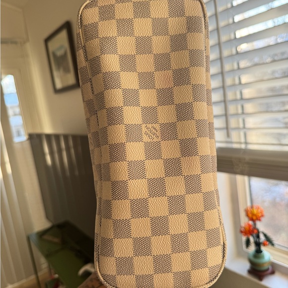 Louis Vuitton Checkered Tote Beige Taupe - Picture 5 of 5